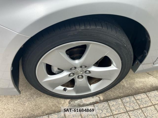 Toyota PRIUS 2011-08 8355398-3