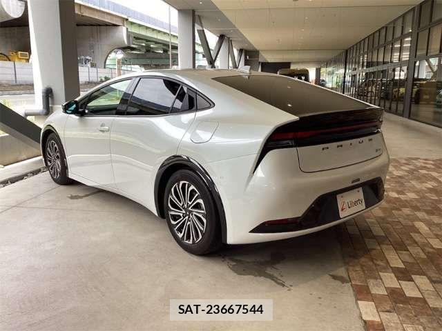 Toyota PRIUS 2023-07 8368129-9