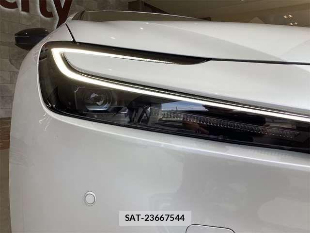 Toyota PRIUS 2023-07 8368129-11
