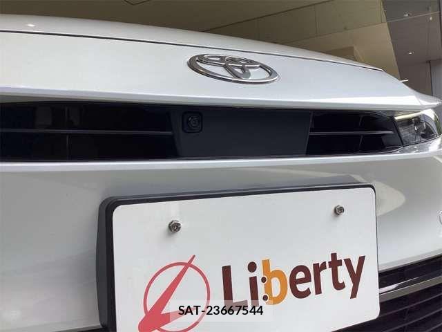 Toyota PRIUS 2023-07 8368129-13