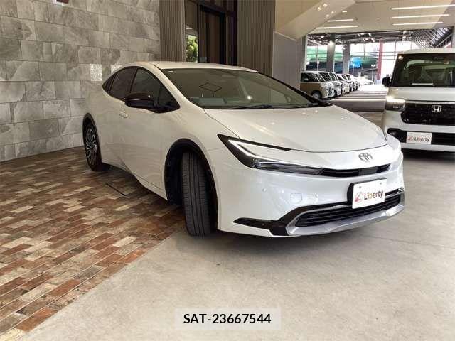Toyota PRIUS 2023-07 8368129-5