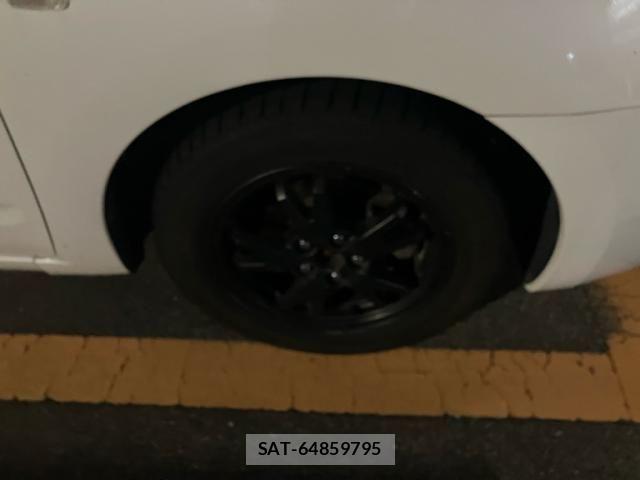 Toyota PRIUS 2004-09 8368187-9