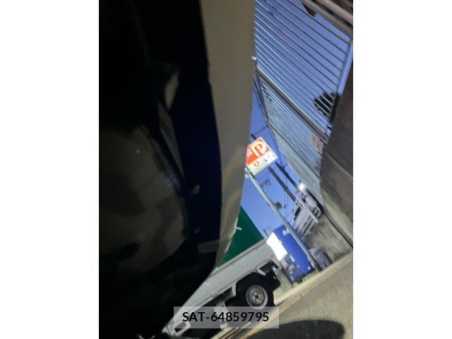 Toyota PRIUS 2004-09 8368187-11