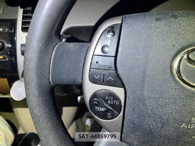 Toyota PRIUS 2004-09 8368187-16