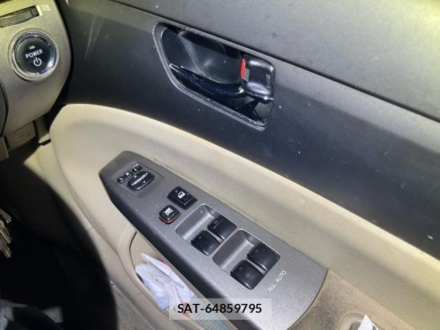 Toyota PRIUS 2004-09 8368187-19