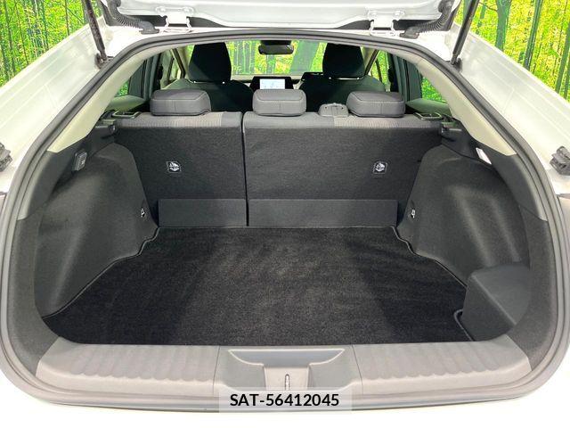 Toyota PRIUS 2023-09 8368132-9