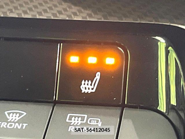 Toyota PRIUS 2023-09 8368132-6