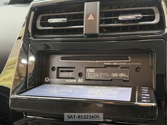 Toyota PRIUS 2019-05 8368153-10