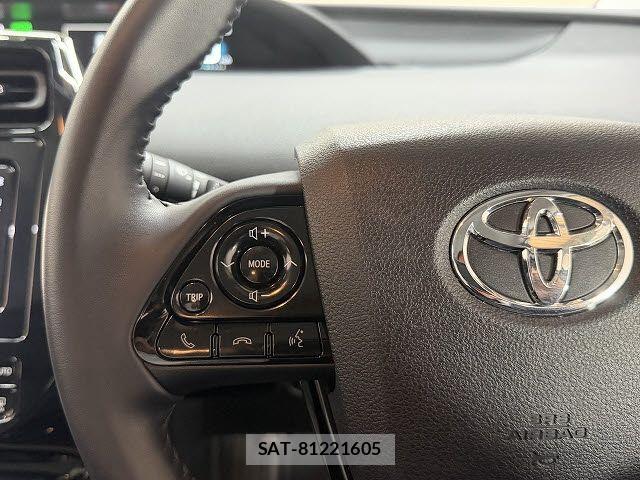 Toyota PRIUS 2019-05 8368153-14