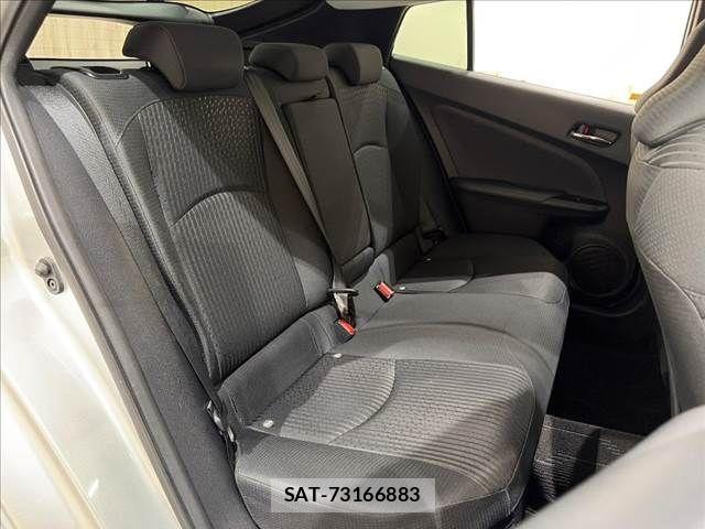 Toyota PRIUS 2016-06 8368168-9