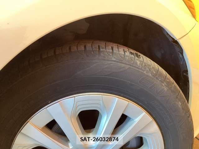 Toyota PRIUS 2019-03 8368150-12