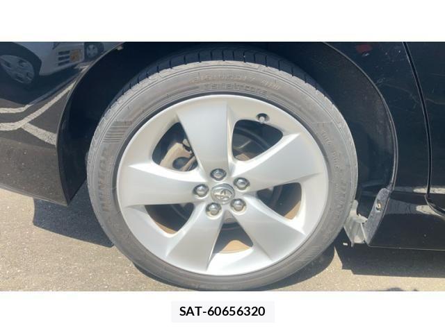 Toyota PRIUS 2010-10 8368210-14