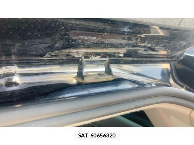 Toyota PRIUS 2010-10 8368210-16