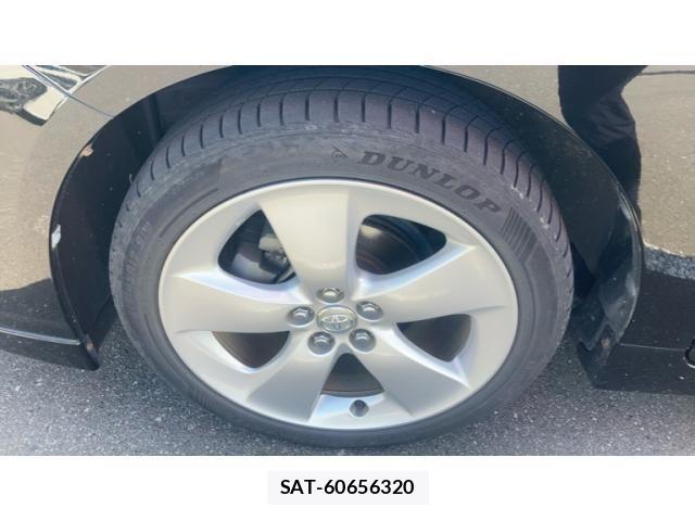 Toyota PRIUS 2010-10 8368210-23