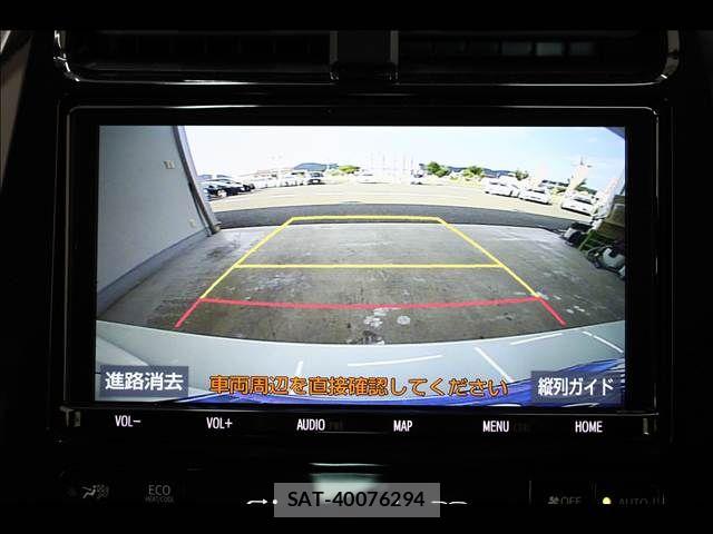 Toyota PRIUS 2019-08 8368158-4