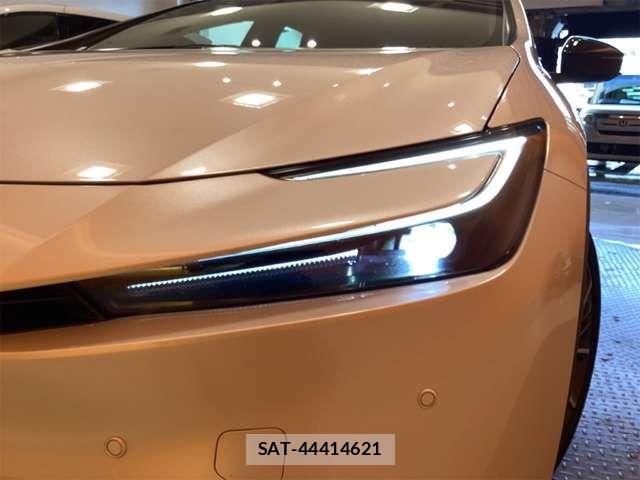 Toyota PRIUS 2023-07 8368133-4