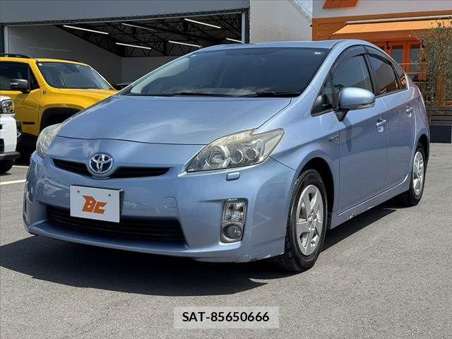 Toyota PRIUS 2011-09 8368195-9