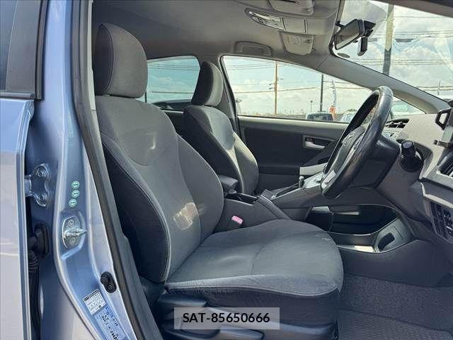 Toyota PRIUS 2011-09 8368195-15