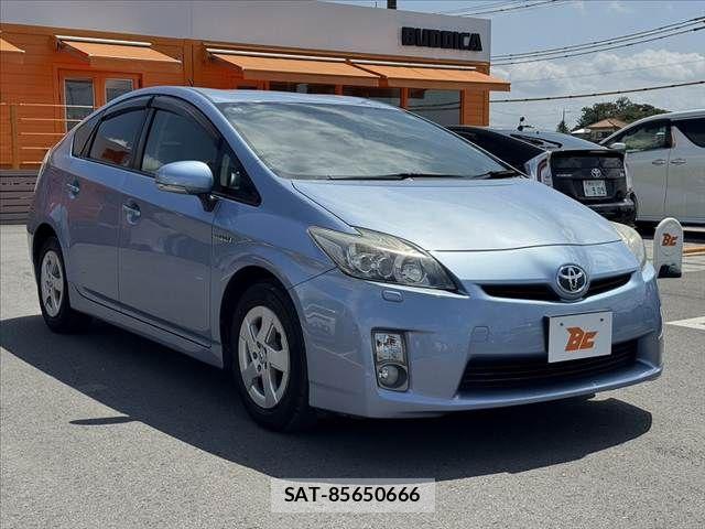 Toyota PRIUS 2011-09 8368195-7