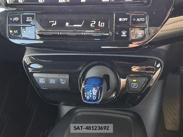 Toyota PRIUS 2019-10 8368147-8