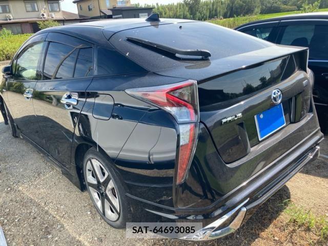 Toyota PRIUS 2016-09 8368165-3