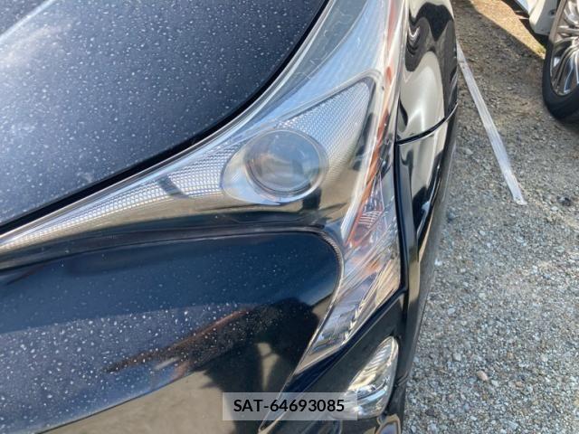 Toyota PRIUS 2016-09 8368165-8