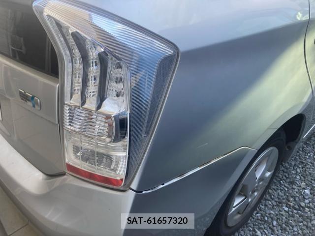 Toyota PRIUS 2010-03 8368194-2
