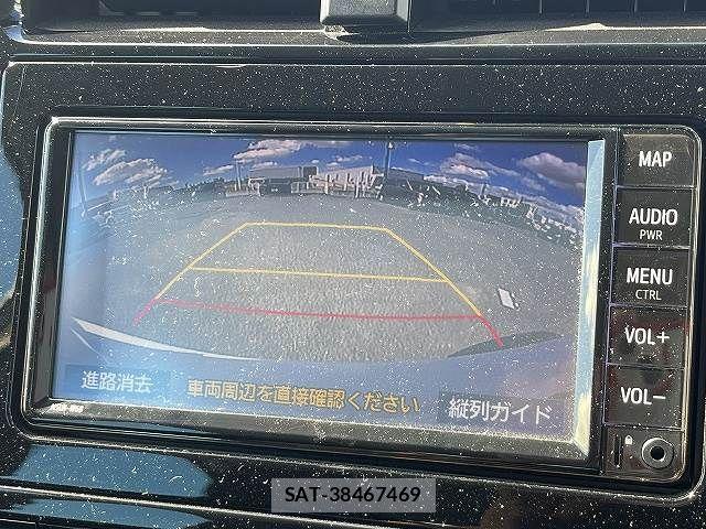 Toyota PRIUS 2022-07 8368145-22