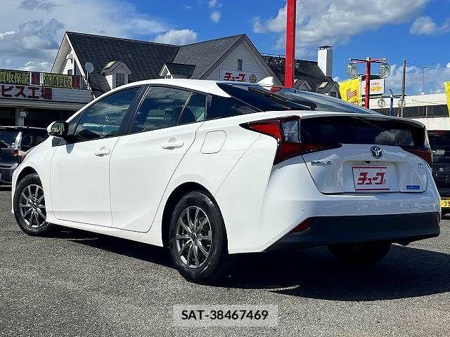Toyota PRIUS 2022-07 8368145-4