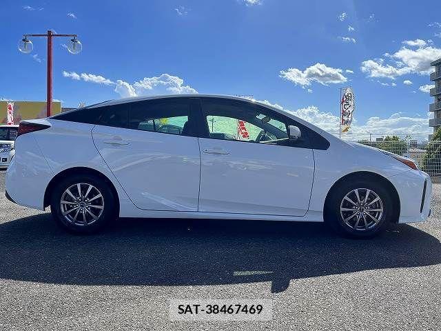 Toyota PRIUS 2022-07 8368145-6