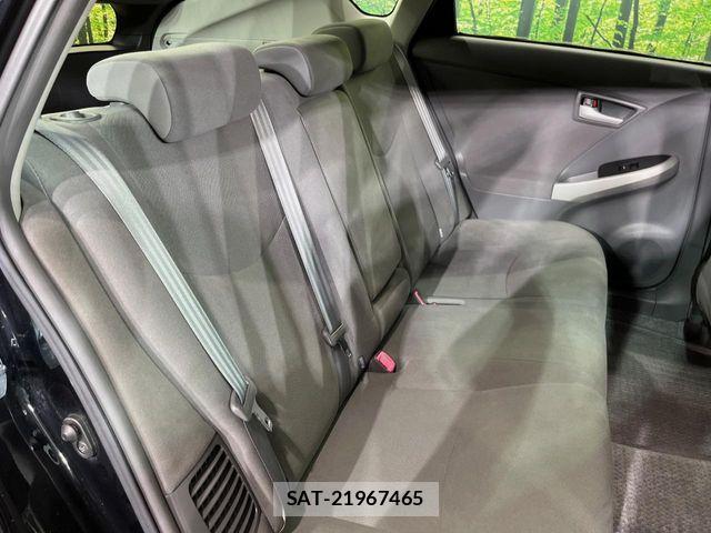 Toyota PRIUS 2011-06 8368176-8