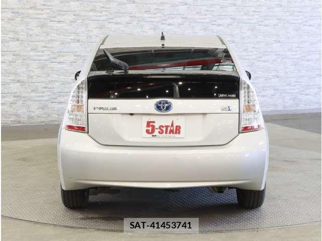 Toyota PRIUS 2010-10 8368183-10