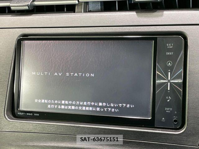 Toyota PRIUS 2010-12 8368175-2