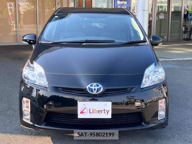 Toyota PRIUS 2011-07 8368184-7