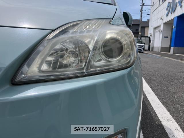 Toyota PRIUS 2011-09 8368197-2