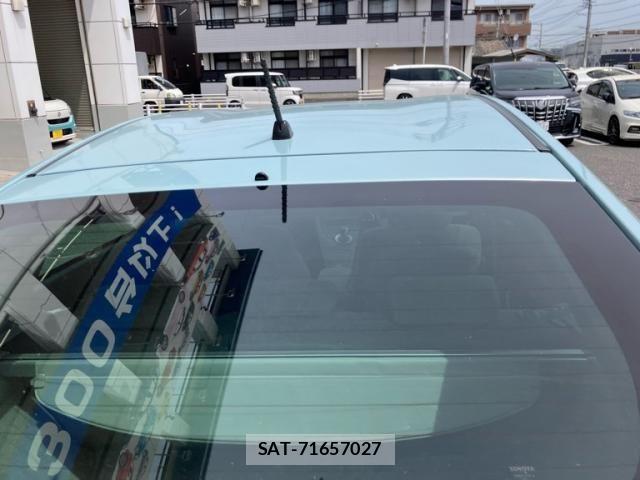Toyota PRIUS 2011-09 8368197-8