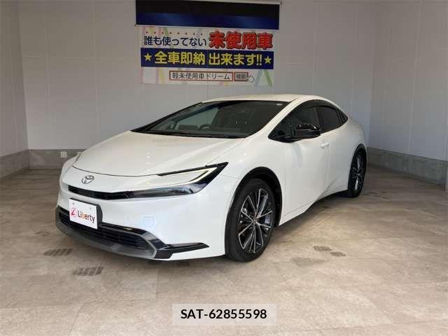 Toyota PRIUS 2023-10 8368130-7