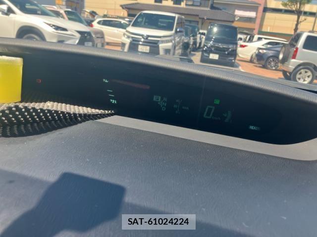Toyota PRIUS 2009-07 8368196-15