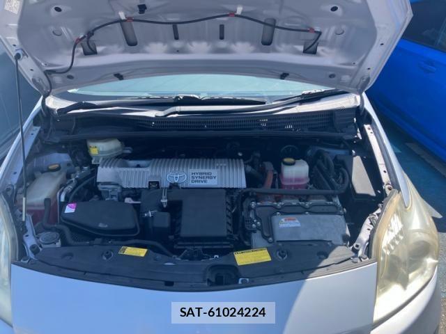 Toyota PRIUS 2009-07 8368196-21