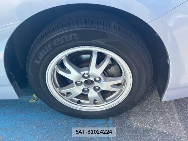 Toyota PRIUS 2009-07 8368196-3