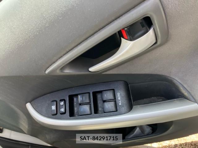 Toyota PRIUS 2010-09 8368202-6