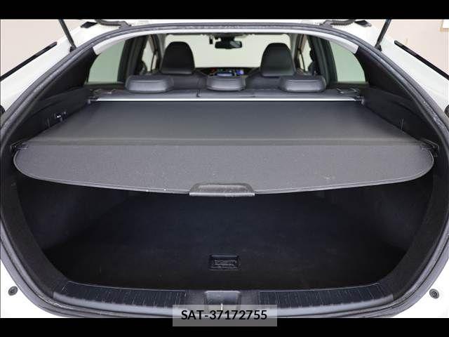 Toyota PRIUS 2019-06 8368152-19