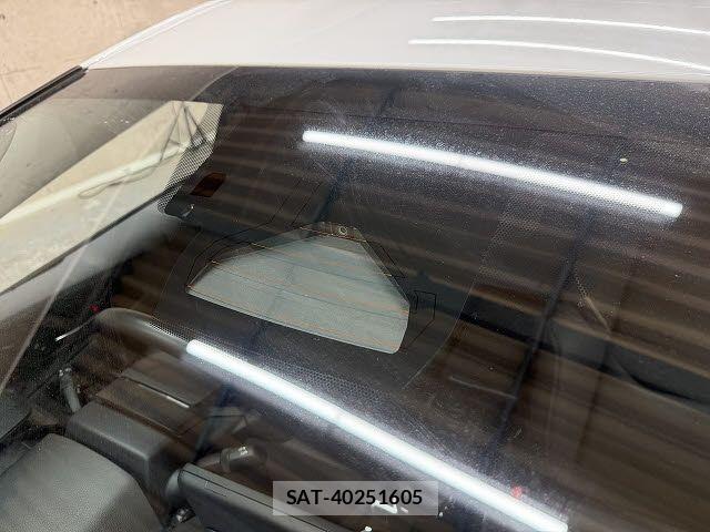 Toyota PRIUS 2023-09 8368127-24