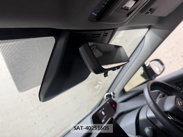 Toyota PRIUS 2023-09 8368127-25
