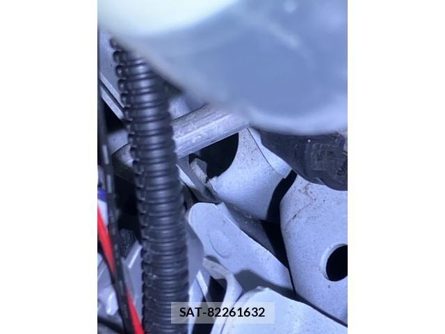 Toyota PRIUS 2017-11 8368169-26