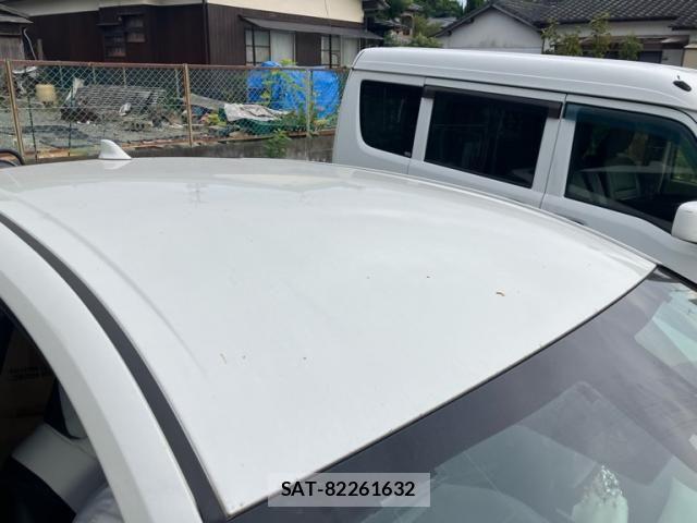 Toyota PRIUS 2017-11 8368169-3