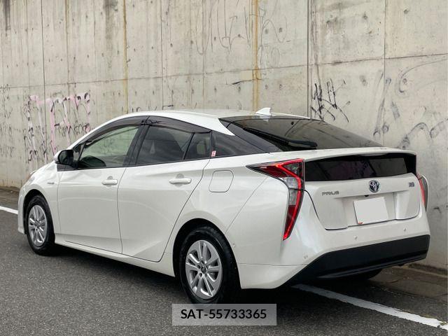 Toyota PRIUS 2016-12 8368163-5