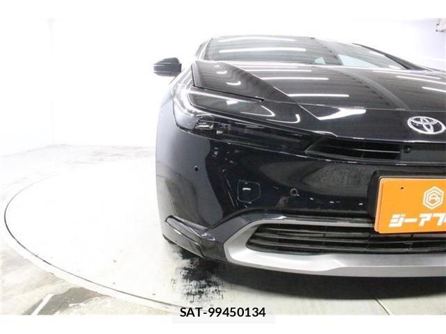 Toyota PRIUS 2023-12 8368141-10