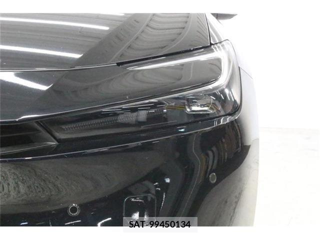 Toyota PRIUS 2023-12 8368141-13