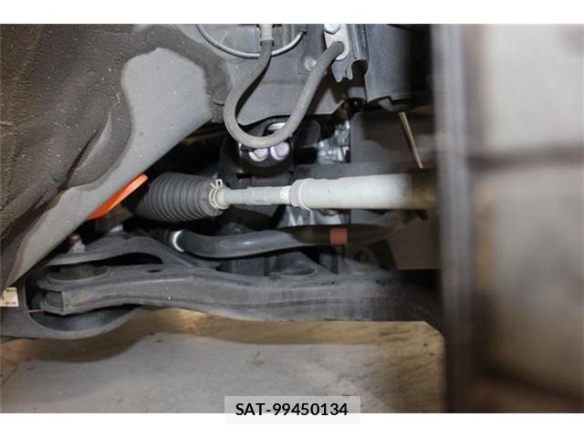 Toyota PRIUS 2023-12 8368141-17
